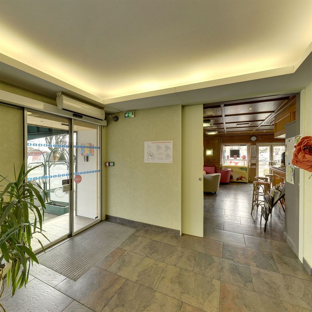 Hotel De La Cloche Dole Dış mekan fotoğraf